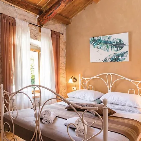 Semesterbostad 4 Bedroom Pet Friendly In